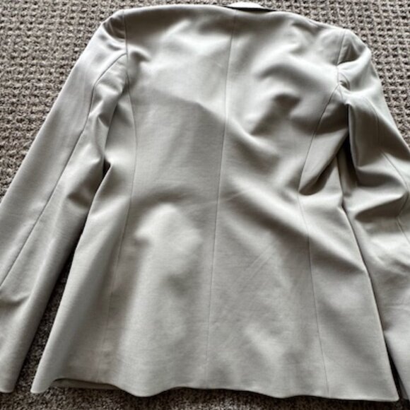 Adrienne Vittadini light grey pants suit for Women size 8 - Picture 3 of 8